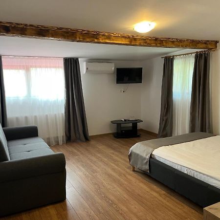 Affittacamere Casa Someseana Gilgau Esterno foto