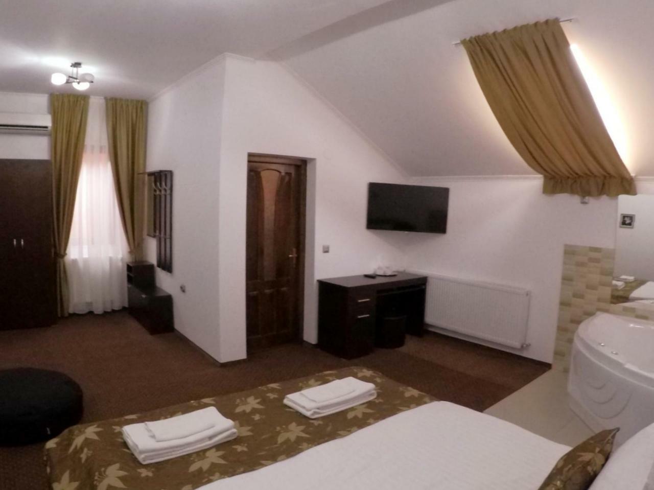Affittacamere Casa Someseana Gilgau Esterno foto